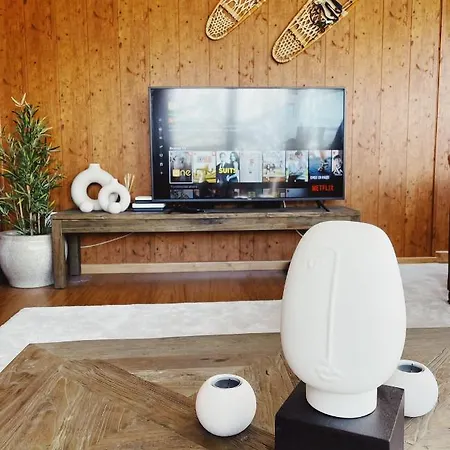 Primavera Deluxe Apartamento *